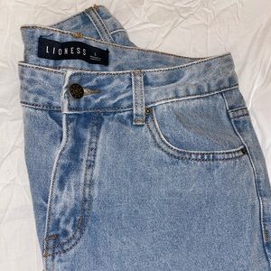 Princess Polly Lioness Medium Wash Jeans